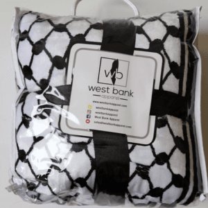 Traditional Pattern Throw Blanket